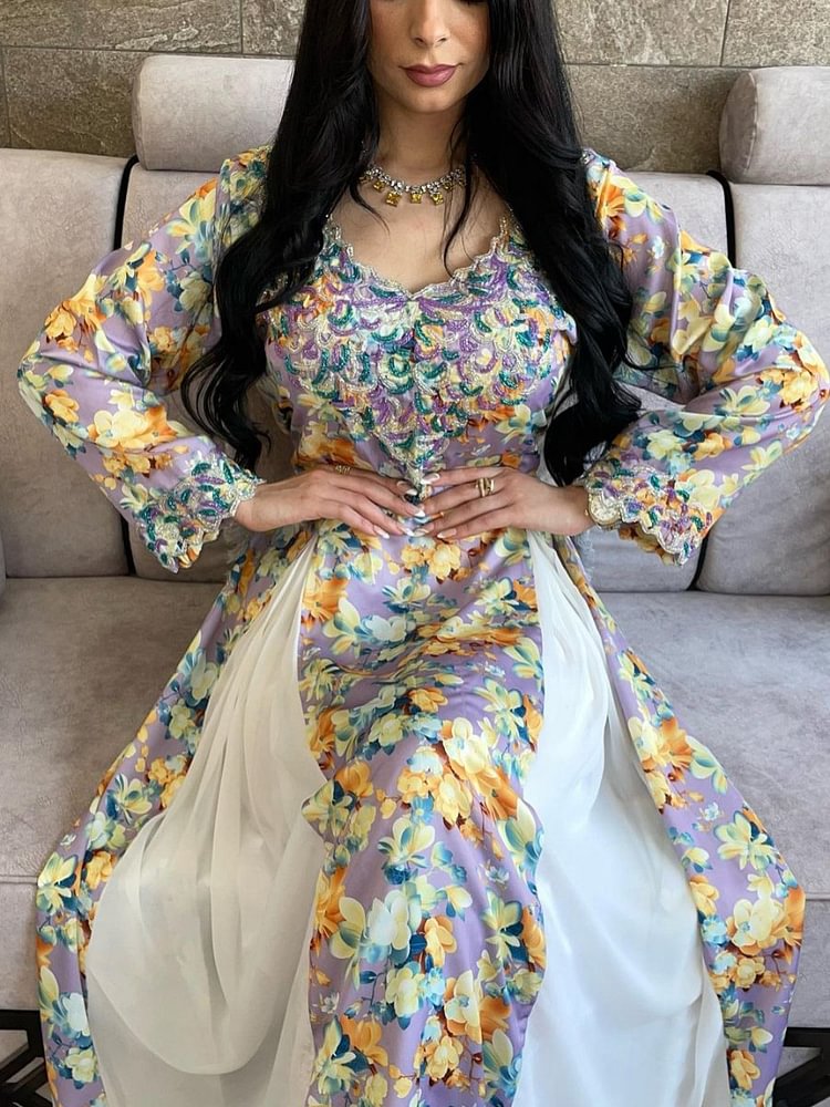 Vintage Flowers Embroidery Long Sleeve Kaftan