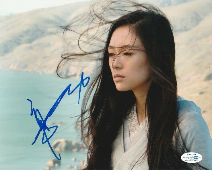 RARE ZHANG ZIYI SIGNED CROUCHING TIGER 8x10 Photo Poster painting! GODZILLA ACOA COA EXACT PROOF