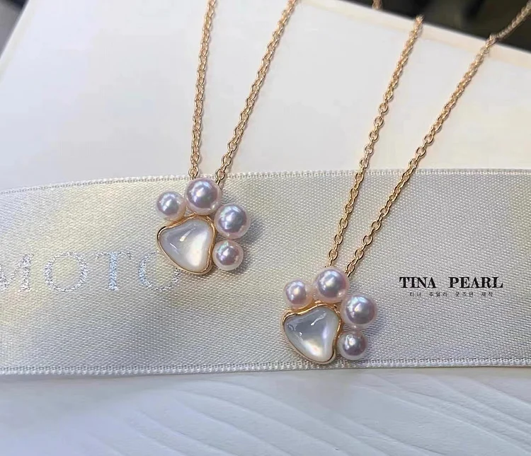 TINA Jewelry Aurora Akoya Pearl +18K gold Cute Cat Claw Pearl Pendant, pearl size about 4-4.5mm.(Inclusion chain)