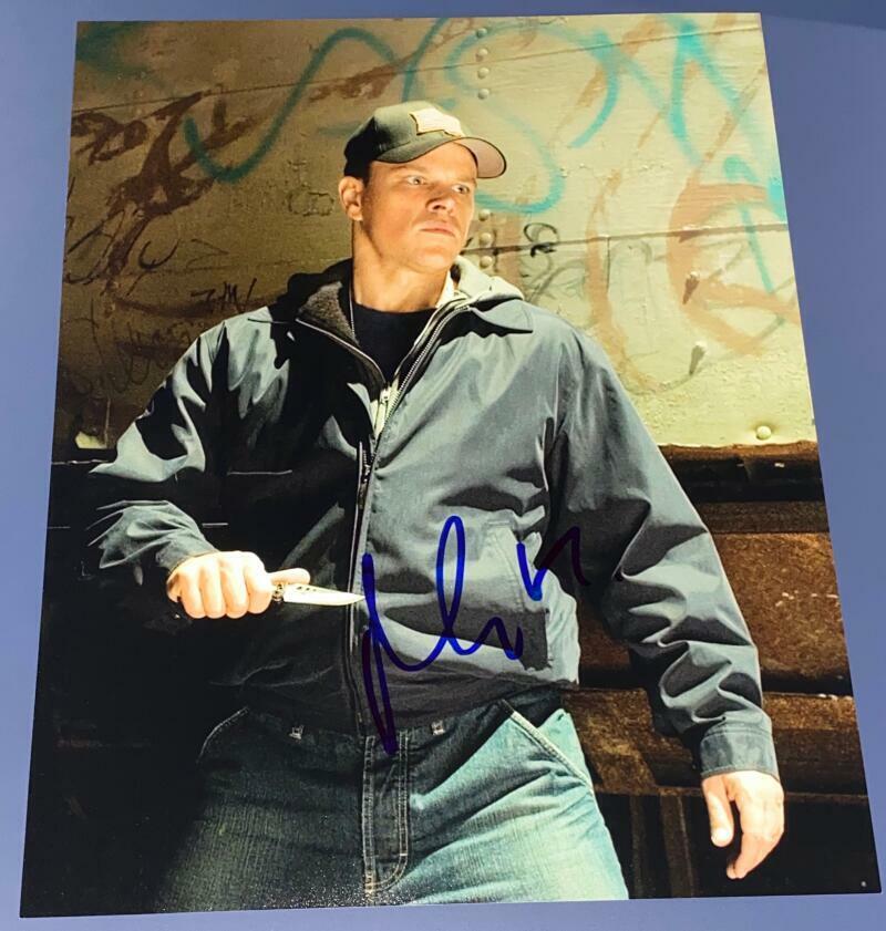 MATT DAMON SIGNED AUTOGRAPH CLASSIC IMAGE INTENSE ACTION MOVIE 11X14 Photo Poster painting COA A