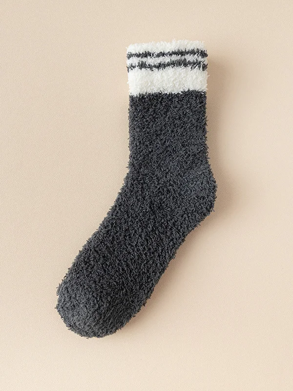 Casual Keep Warm Contrast Color Striped Socks Accessories