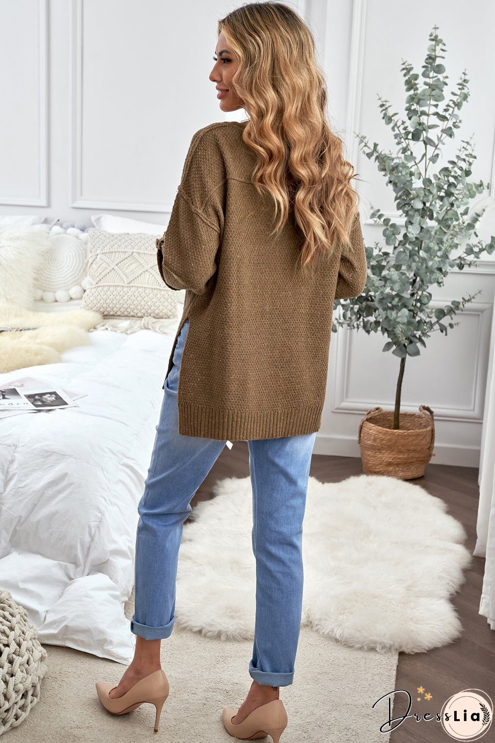 Effortless and Chic winter Sweater