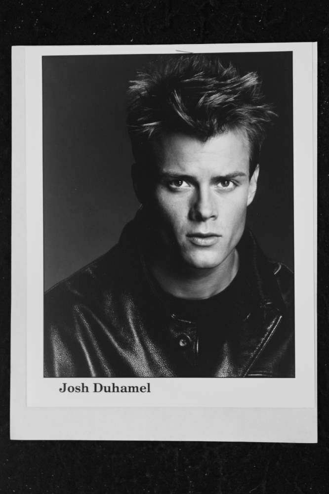 Josh Duhamel - 8x10 Headshot Photo Poster painting w/ Resume - Picture of Dorian Gray, Th