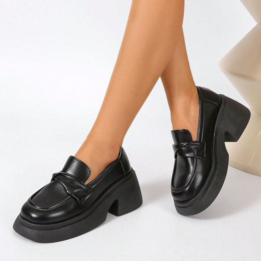 Black Closed Toe Chunky Heel Platform Loafers Nicepairs