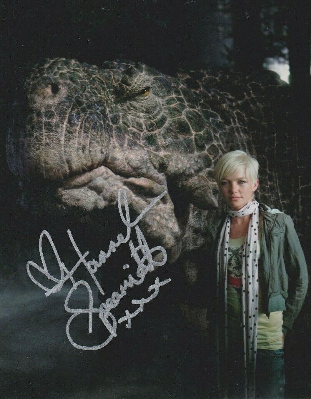 Hannah Spearritt **HAND SIGNED** 10x8 Photo Poster painting ~ AUTOGRAPHED ~ Primeval