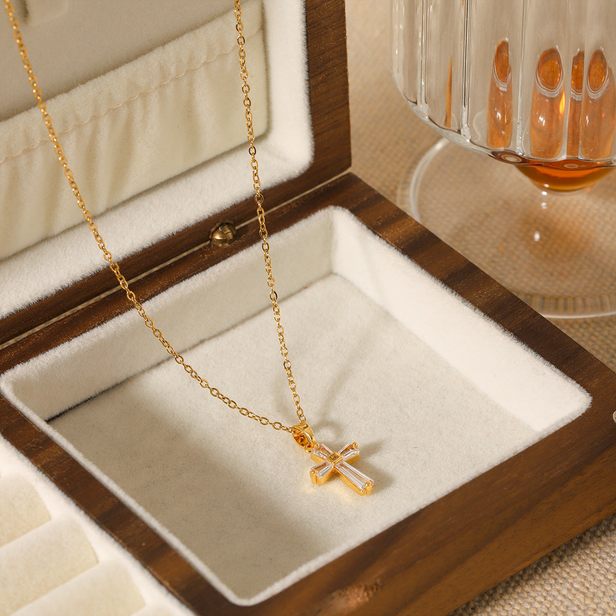 18K Gold Stainless Steel Cross Inlaid Zircon Pendant Necklace Female Ins Titanium Steel Necklace