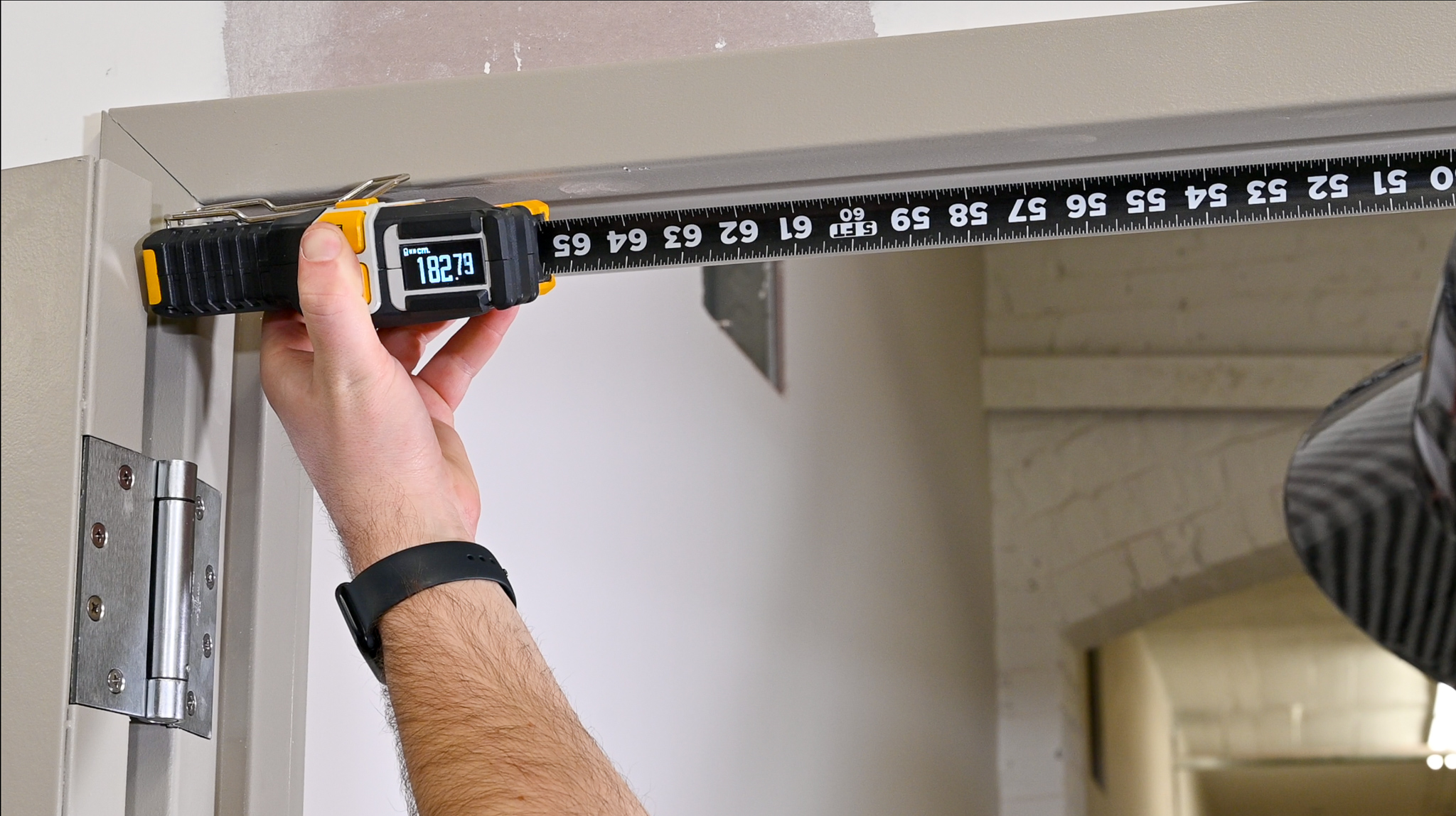 REEKON_T1_Tomahawk_Digital_Tape_Measure_Inside_Measurments.jpg