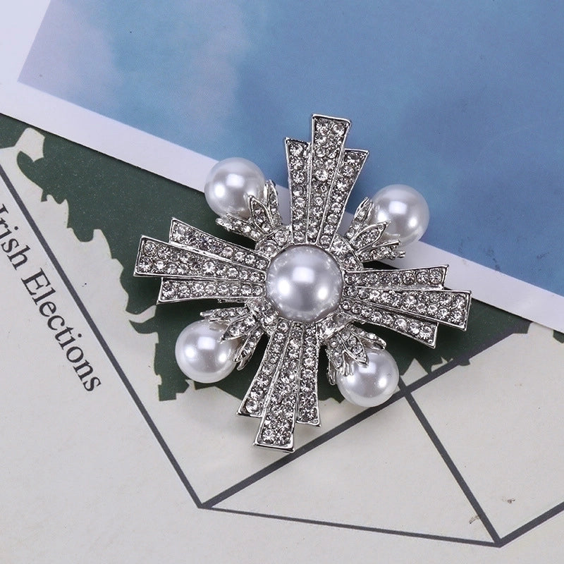 Pin Pearl Alloy Inlay Rhinestones Women’s Brooches
