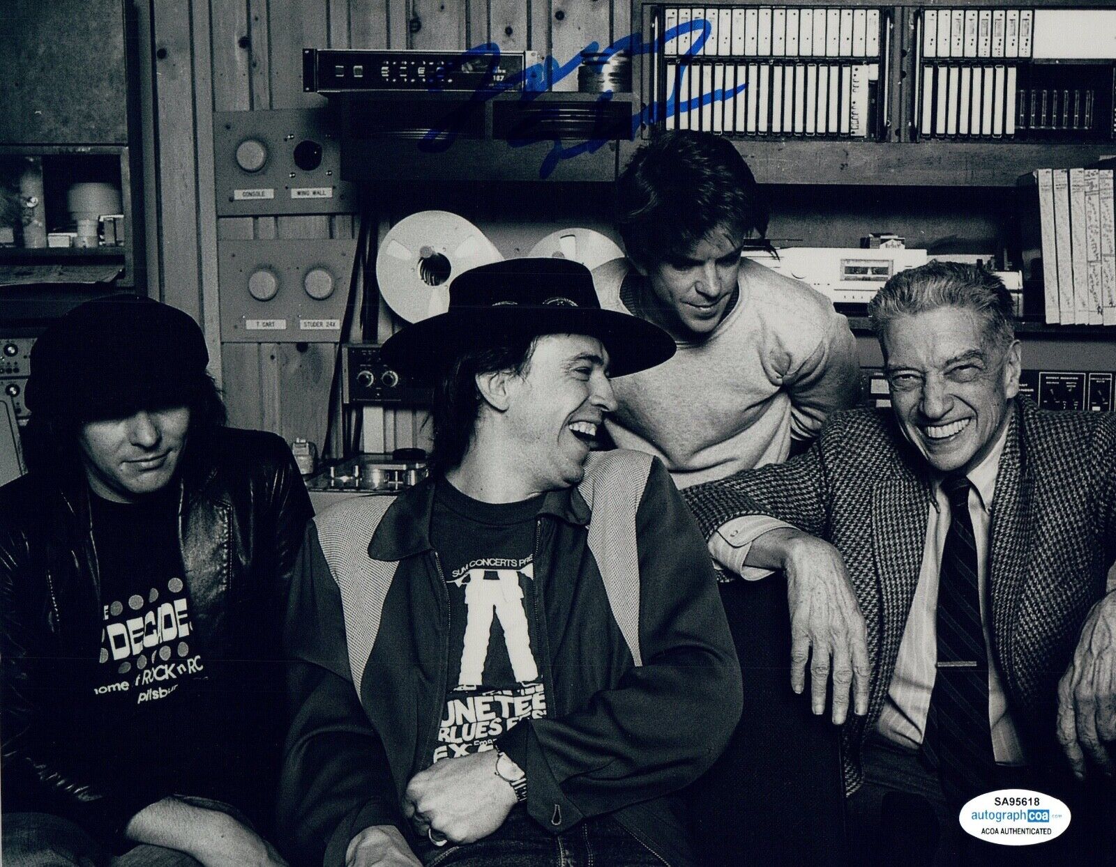 Tommy Shannon Signed 8x10 Photo Poster painting Stevie Ray Vaughan Double Trouble ACOA COA