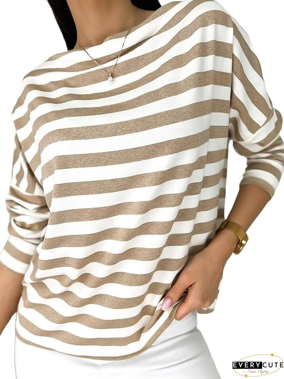 Loose-Fitting Short Sleeve Mock Neck Top