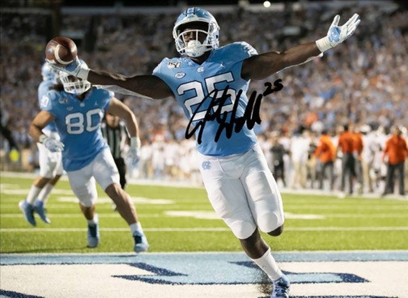 Javonte Williams Signed Photo Poster painting 8X10 rp Autographed North Carolina Tarheels