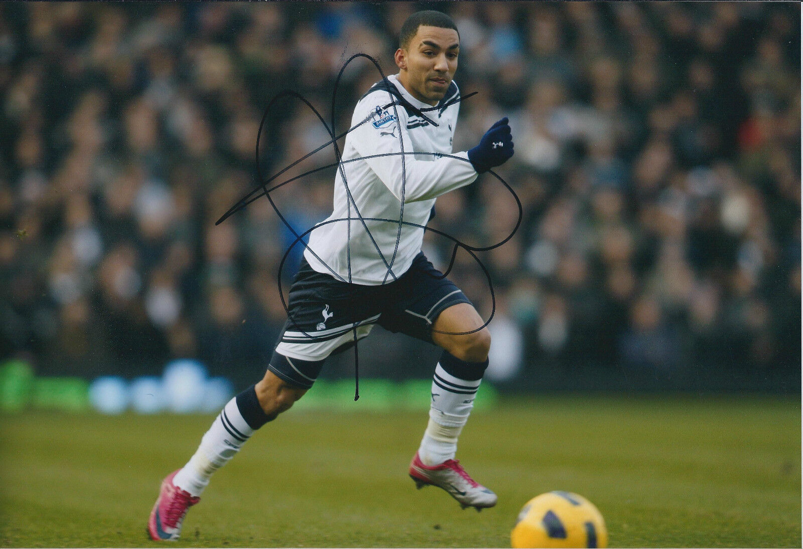 Aaron LENNON SIGNED Autograph 12x8 Photo Poster painting AFTAL COA Premier League New Shirt