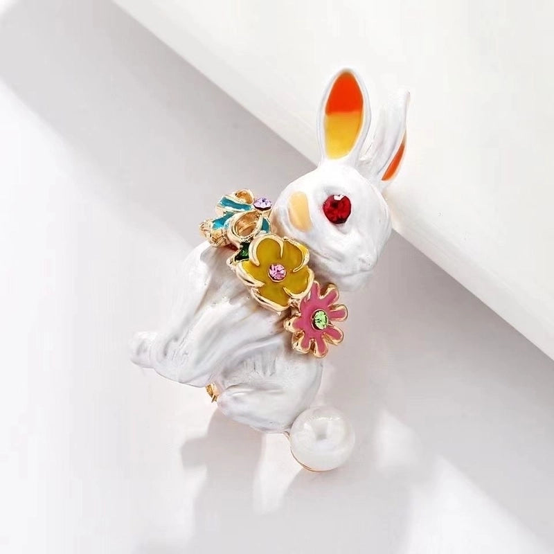 Retro Pin Rabbit Carrot Alloy Enamel Artificial Rhinestones Women’S Brooches