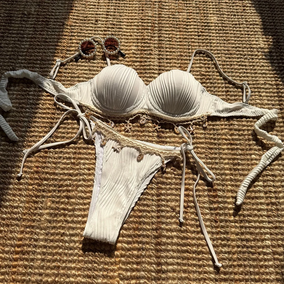 Uveng 2025 New Solid-Colored Shell Petal Hard-Pack Sexy Split Swimsuit Bikini Bikini