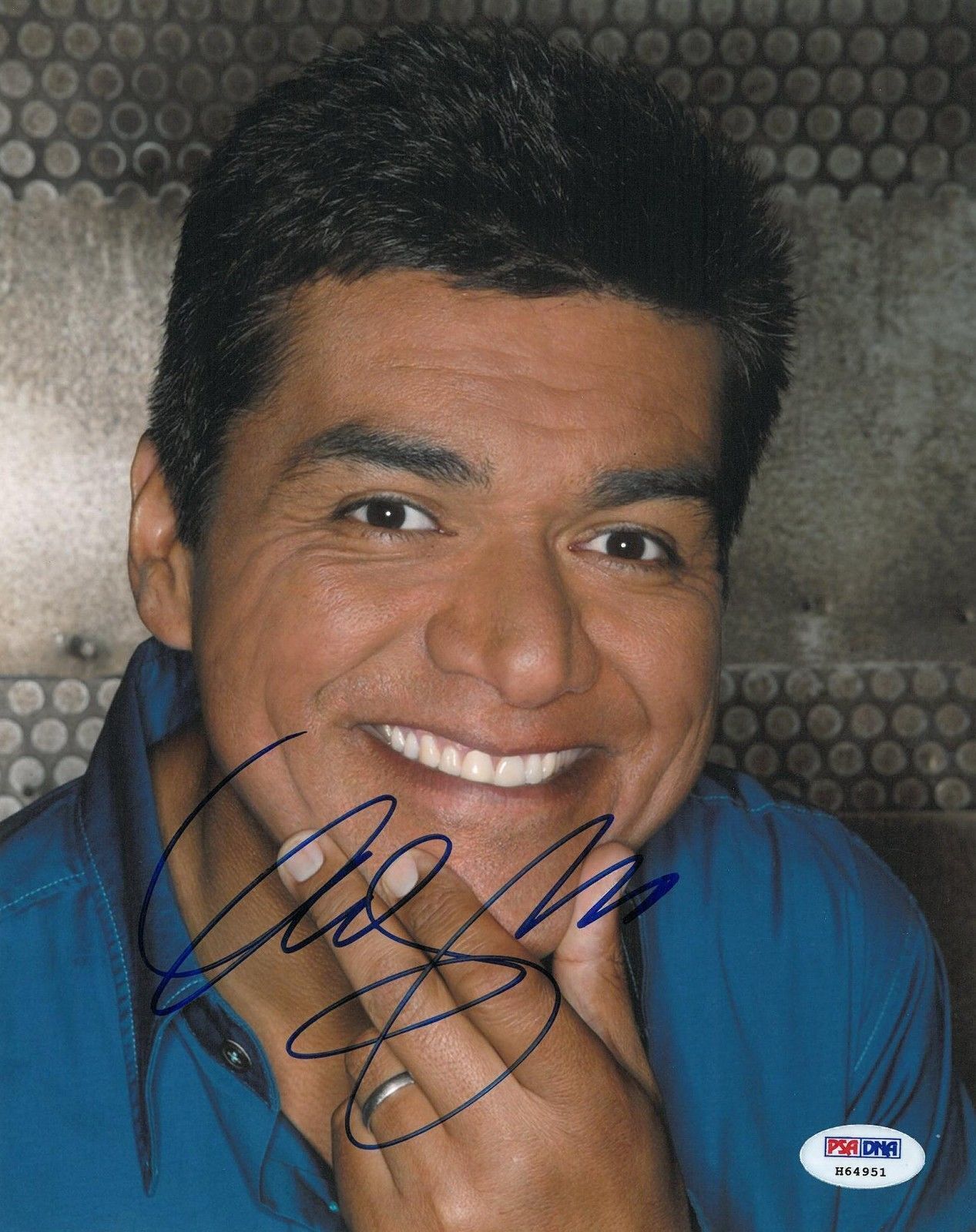 George Lopez Signed Authentic Autographed 8x10 Photo Poster painting (PSA/DNA) #H64951