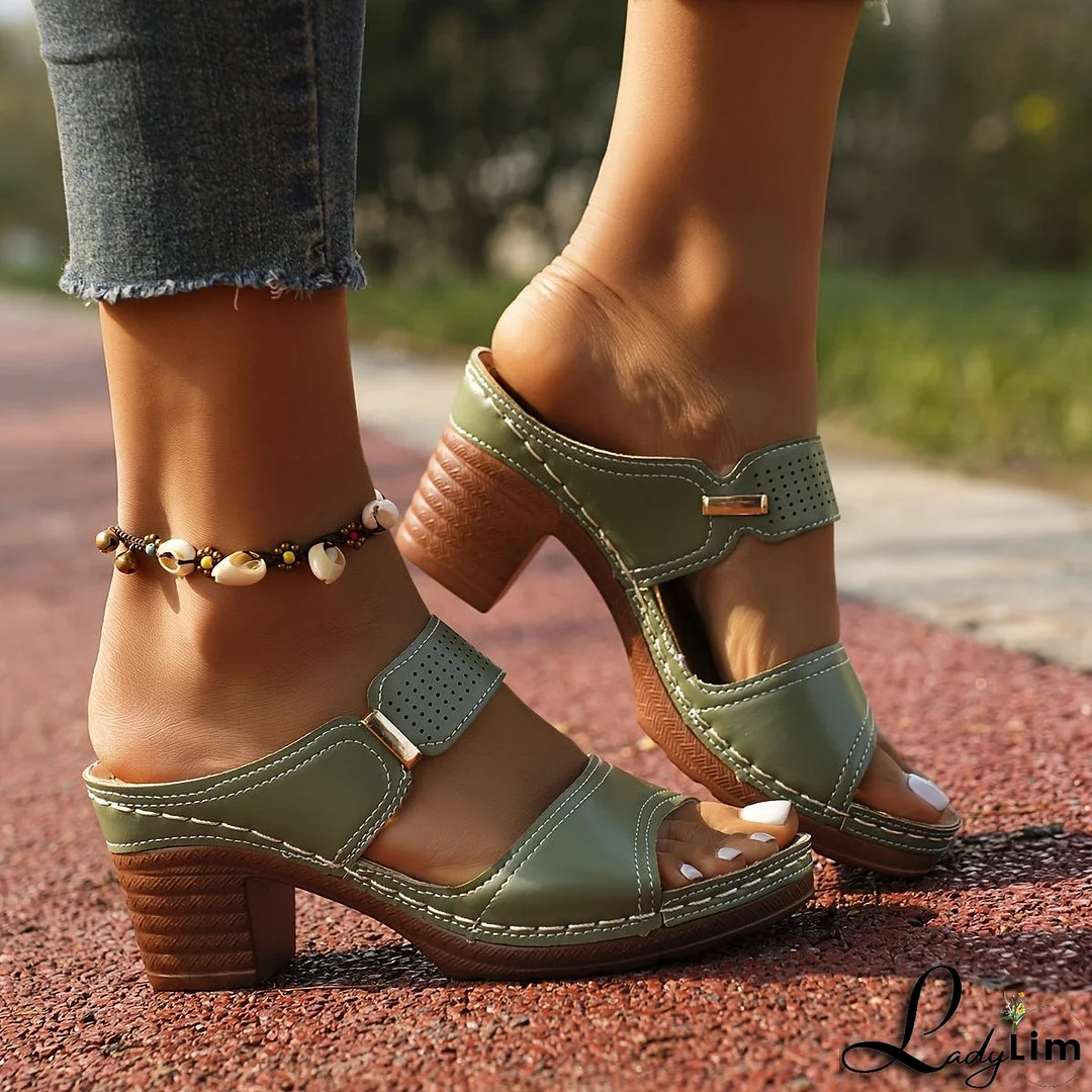 Relaxed and light Sandals
