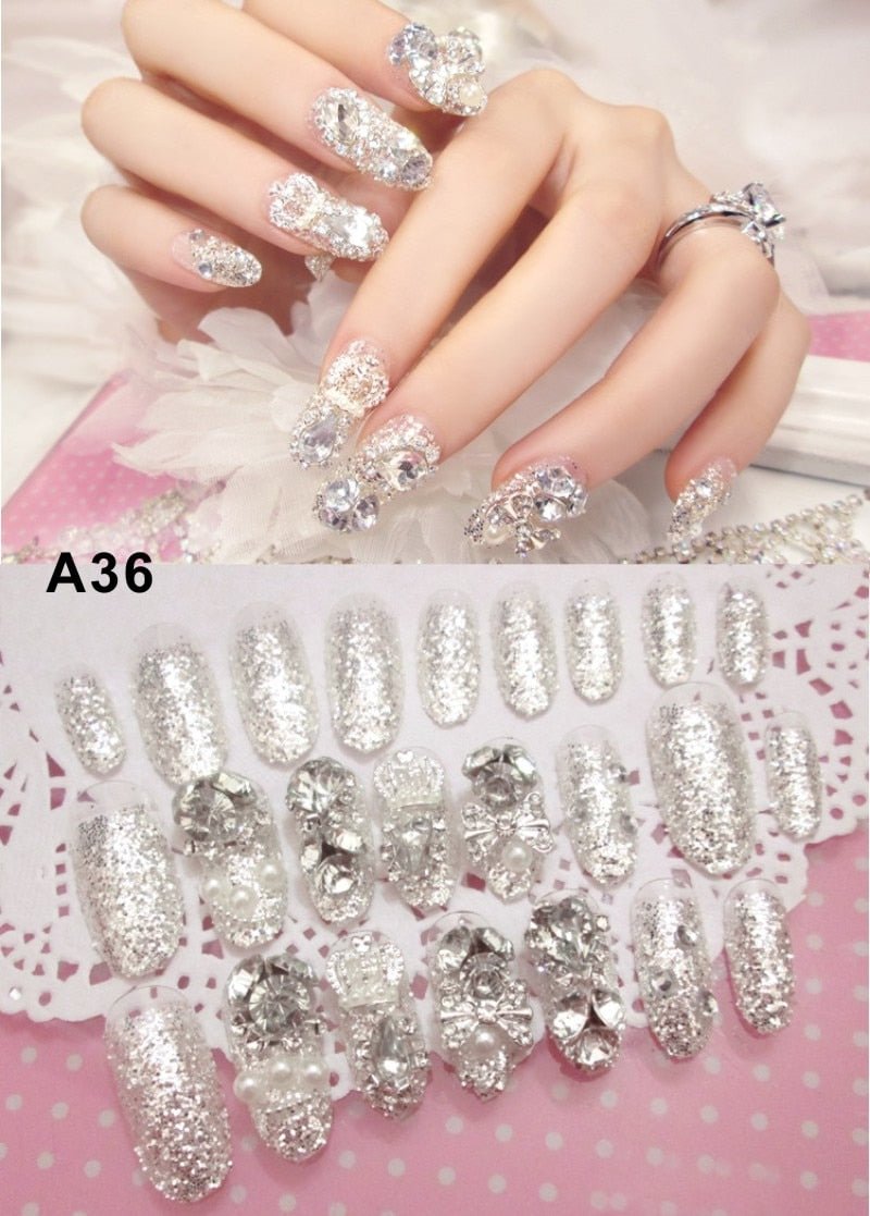 24Pcs Luxe Shining Rhinestone Wedding False Nails Transparent Glitter Gems Crown Designed Square Full Short Fake Art Bride