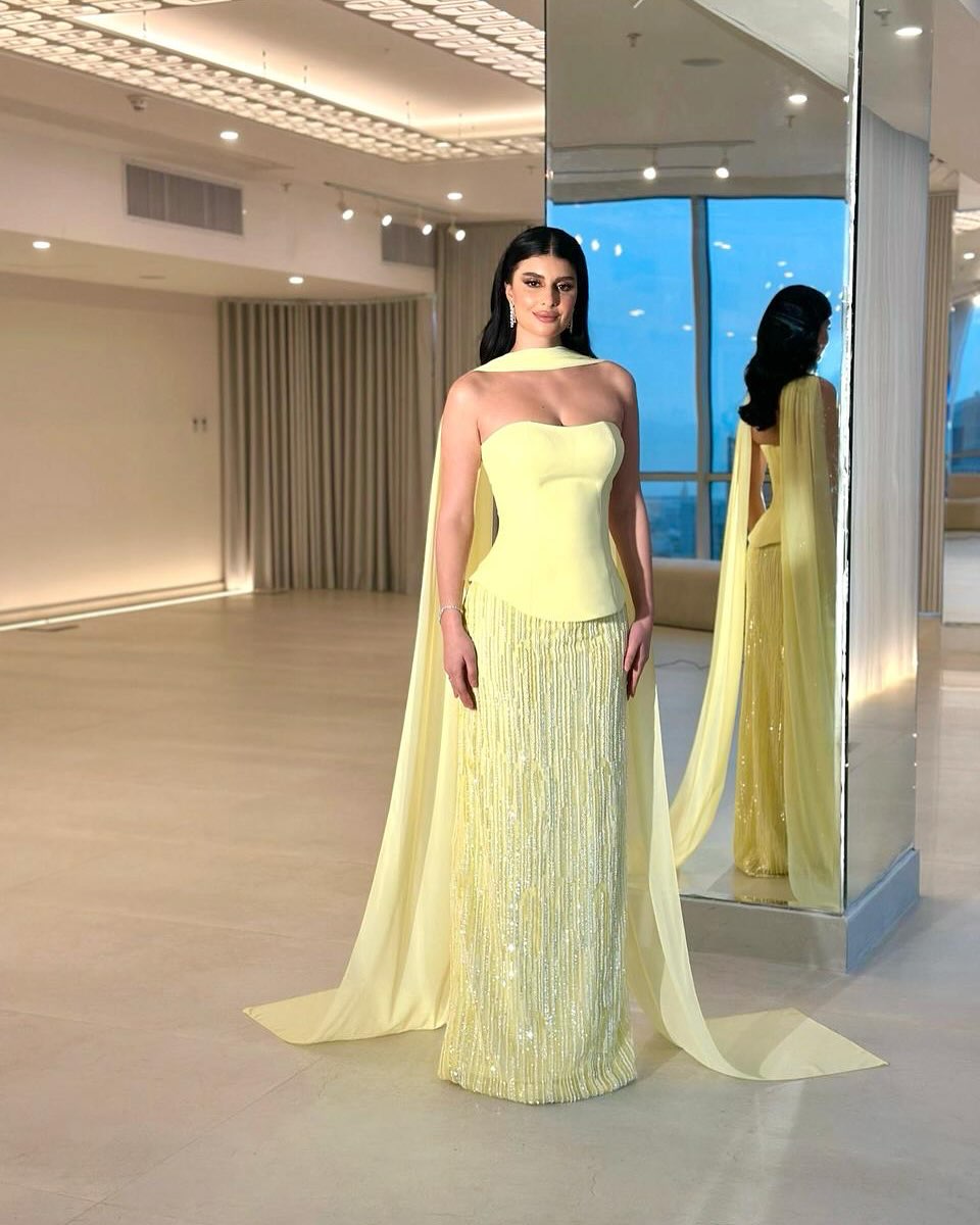 Oknass Charming Strapless Sleeveless Long Prom Dress With Beading Pleated