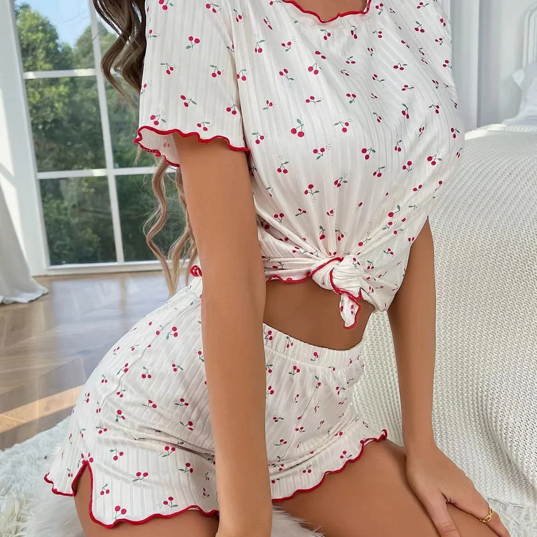 Uveng 2024 New Round-Neck Wooden Ear Short-Sleeved T-Shirt Print Bag Hip Skirt Two-Set