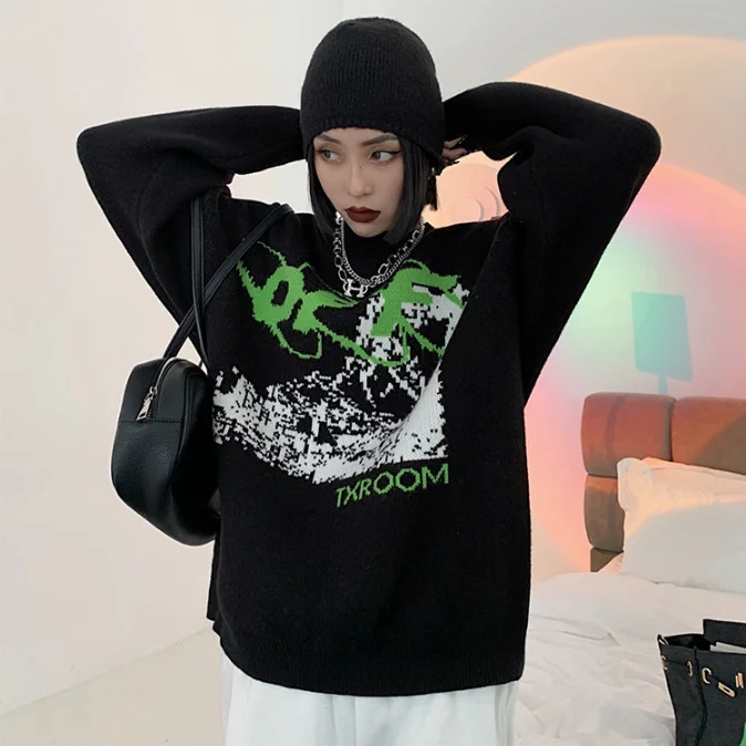 Stylish Loose O-neck Letter Graffiti Jacquard Long Sleeve Knitted Sweater   