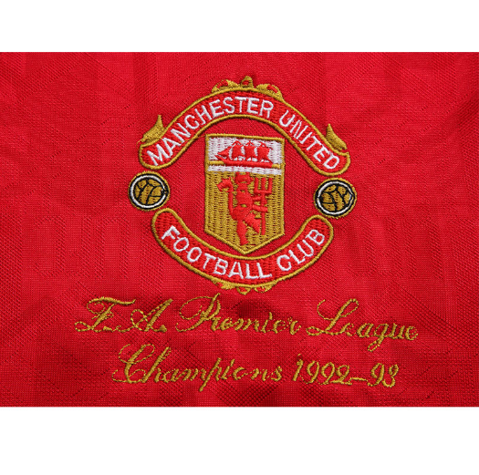 Retro 1992-1993 Manchester United Home Long Sleeve Champion Football T-Shirt Thai Quality