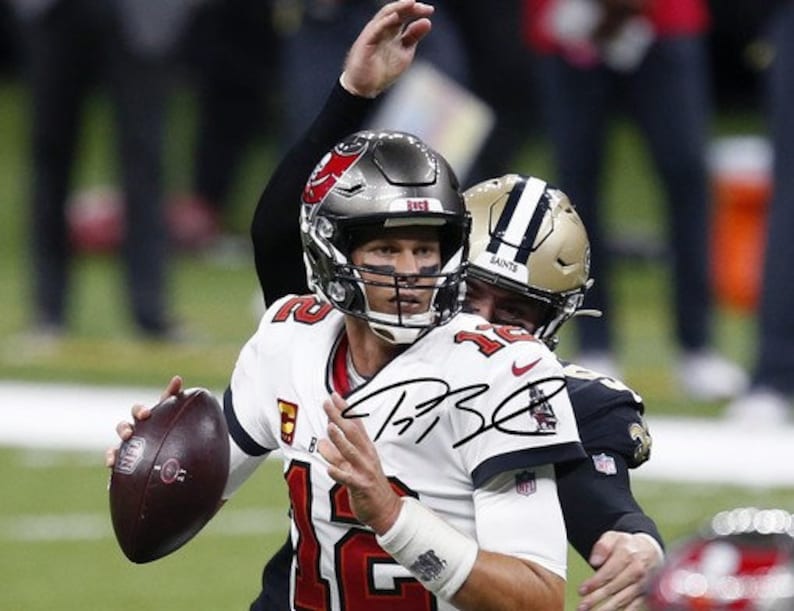 Tom Brady Signed Photo Poster painting 8X10 rp Autographed NFL Tampa Bay Buccaneers