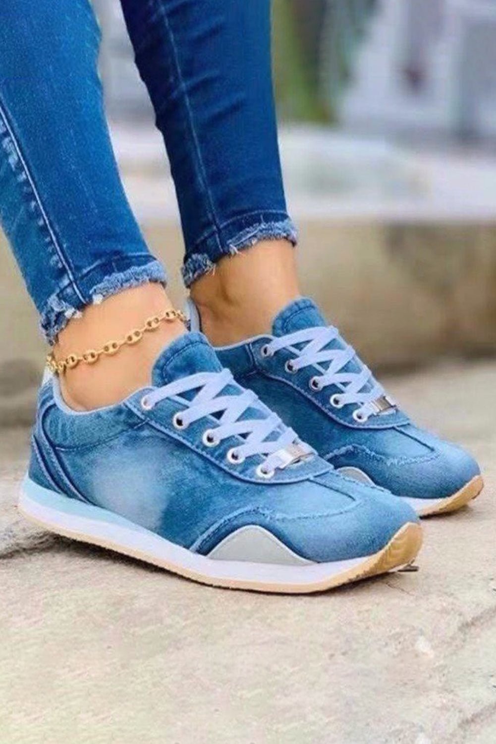 Flat Lace-Up Casual Single