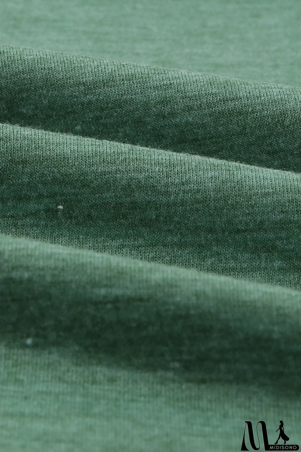 MidiSono - Pocketed Tee with Side Slits