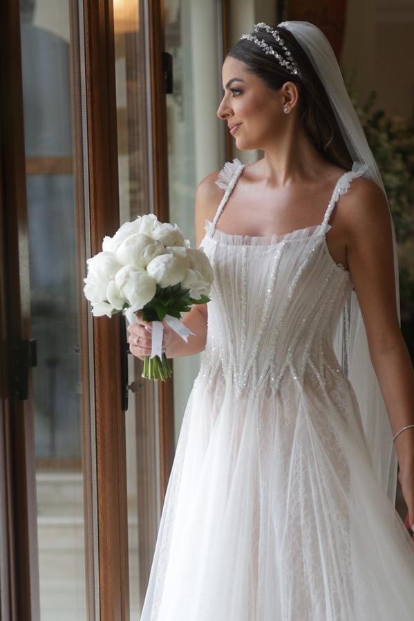 Elegant White Tulle Sleeveless Spaghetti Strap Sequins A Line Wedding Dress with Lace | MS0635 