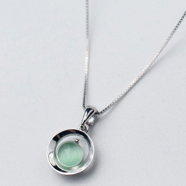 Green Round Charm 925 Sterling Silver Necklace - Modakawa