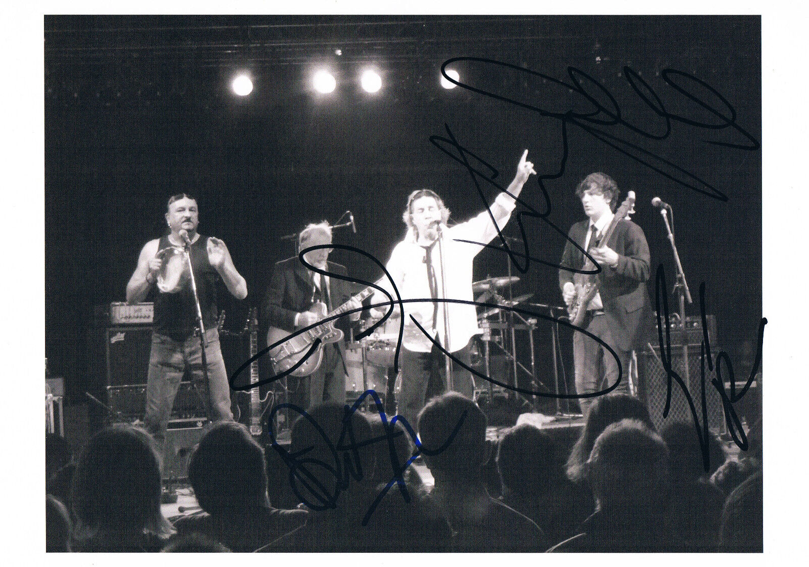 The Pretty Things genuine autograph 8x12