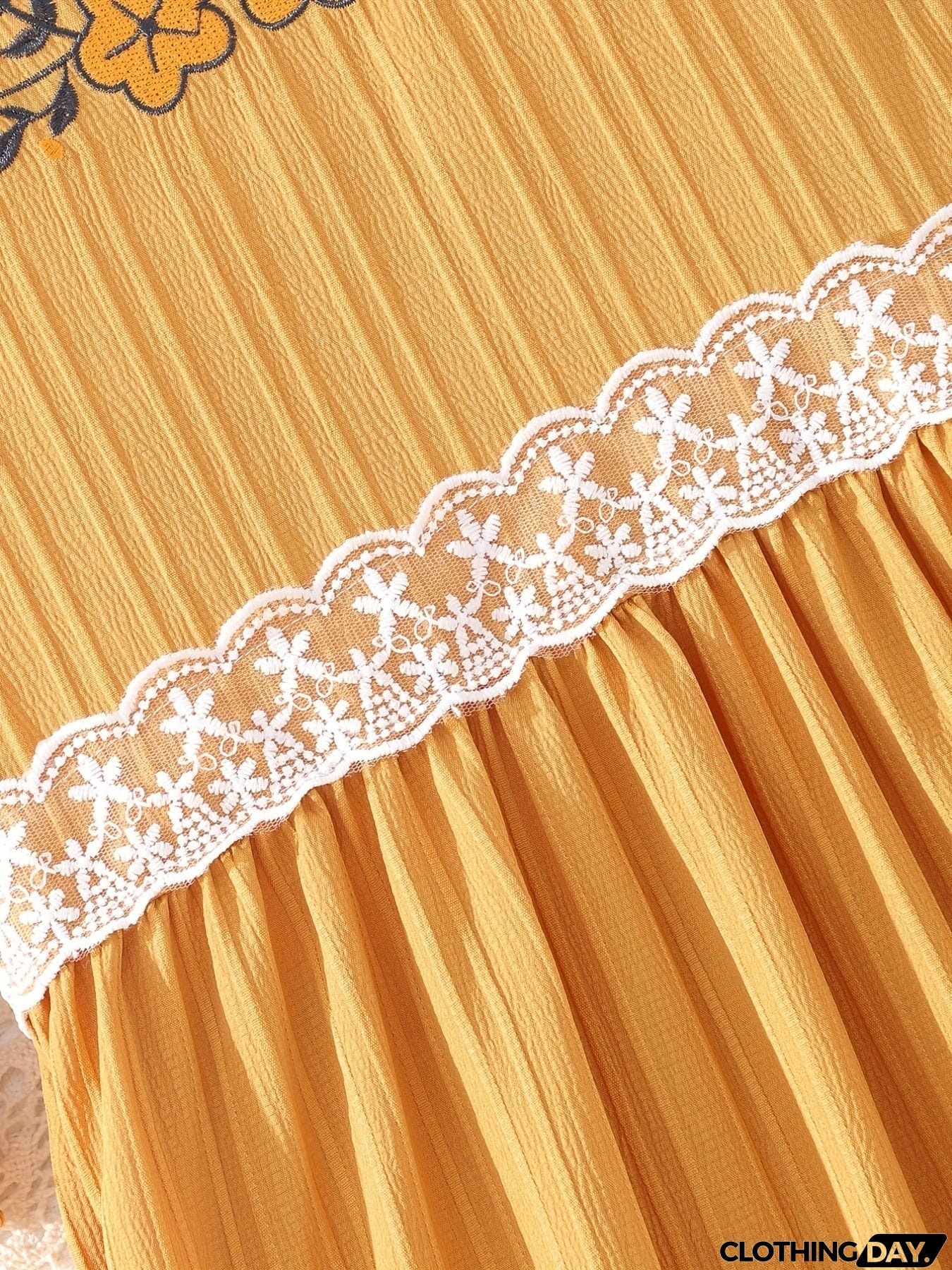 Lace Waistband Embroidery Round Neck Flounce Sleeve Dress