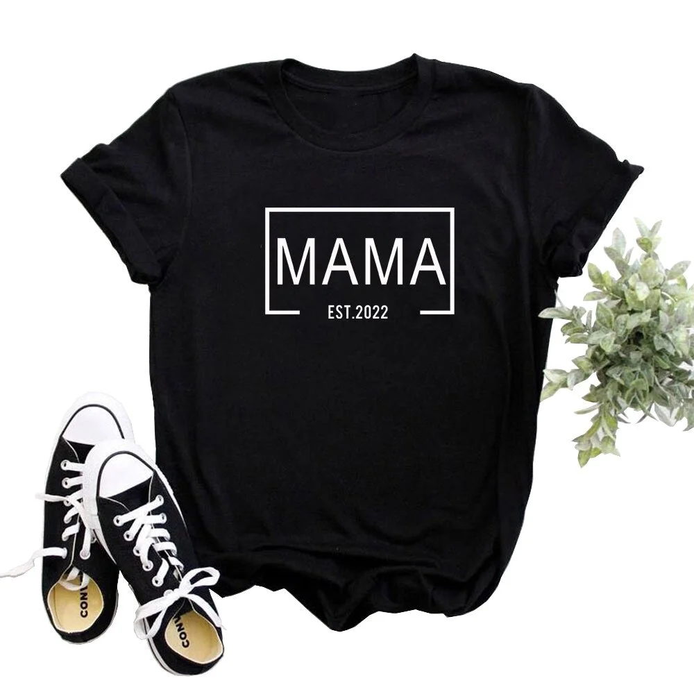 Mama Year 2021 t Shirt Baby announcement slogan women fashion pastel aesthetic grunge street style mother gift quote vintage tee