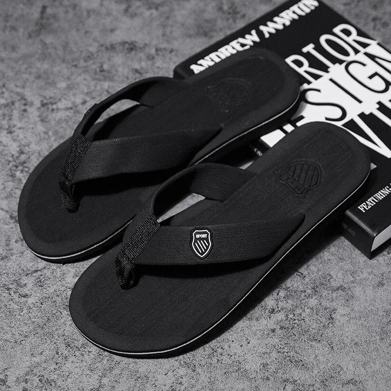 Men's Slippers 2021 Korean Version Of High Quality Large Size 47 Flip-Flops Bathroom Non-Slip Slippers Beach Casual Men Sandals