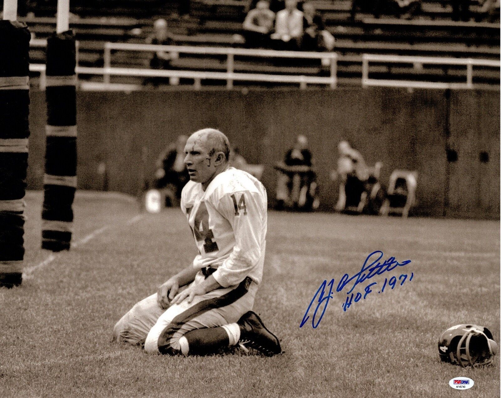 Y. A. Tittle Signed Autographed NY Giants 16x20 inch Photo Poster painting + PSA/DNA LOA Mint 9