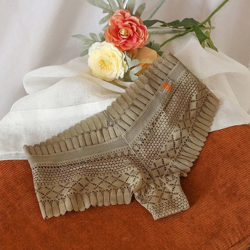 FINETOO Sexy Women Lace Panties Female Low-rise Hollow Out Briefs Underpants Girls Lace Underwear Sexy Lingerie Fashion Panty