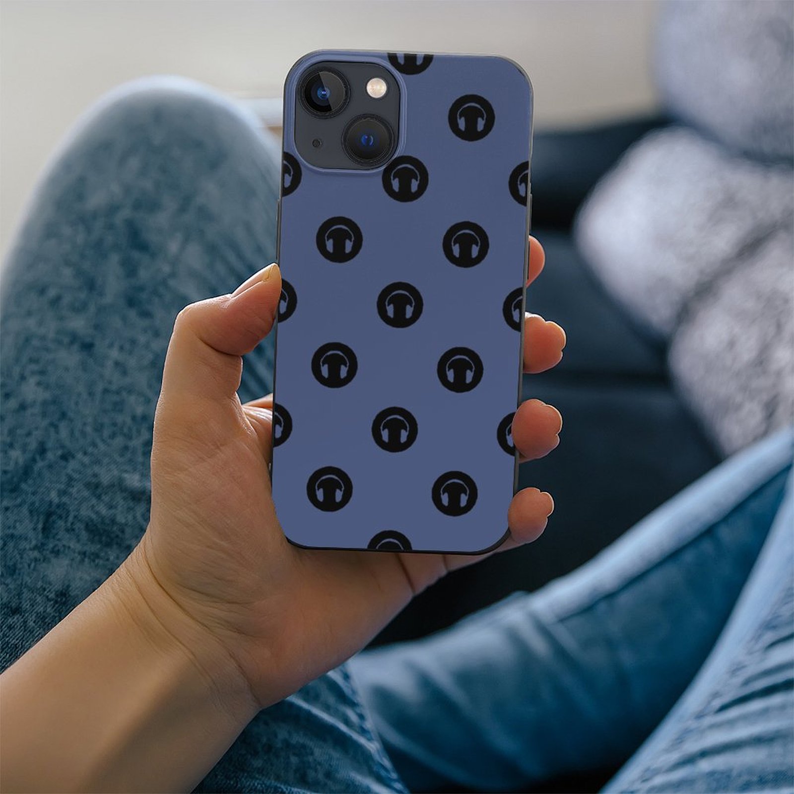 Headphones Themed Polka Dots Printed TPU Phone Case For Apple Iphone 15/14/13/12 Pro Max Coolcoshirts