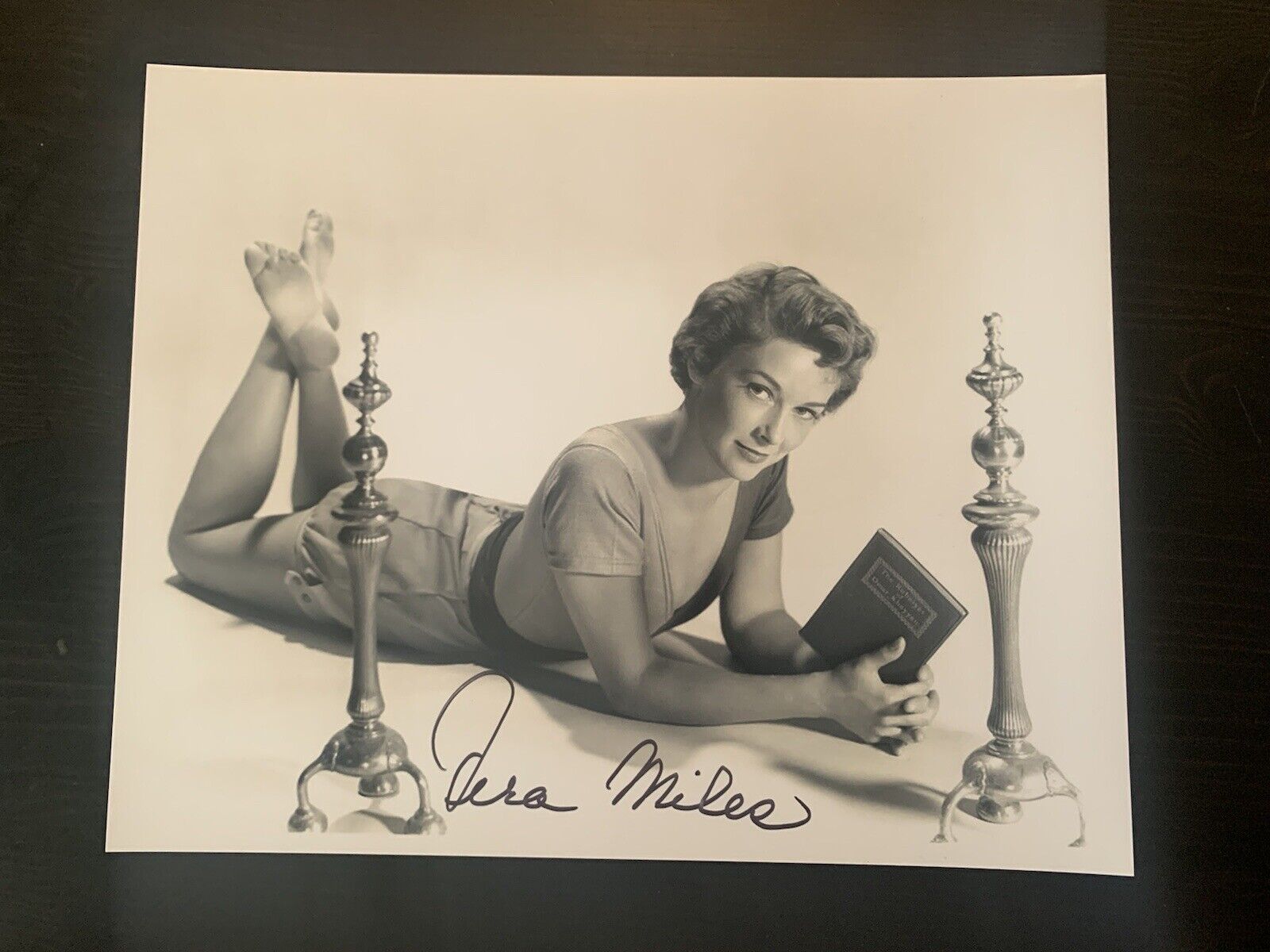 Vera Miles signed 8x10 Photo Poster painting autographed classic sexy Actress Hitchcock Psycho