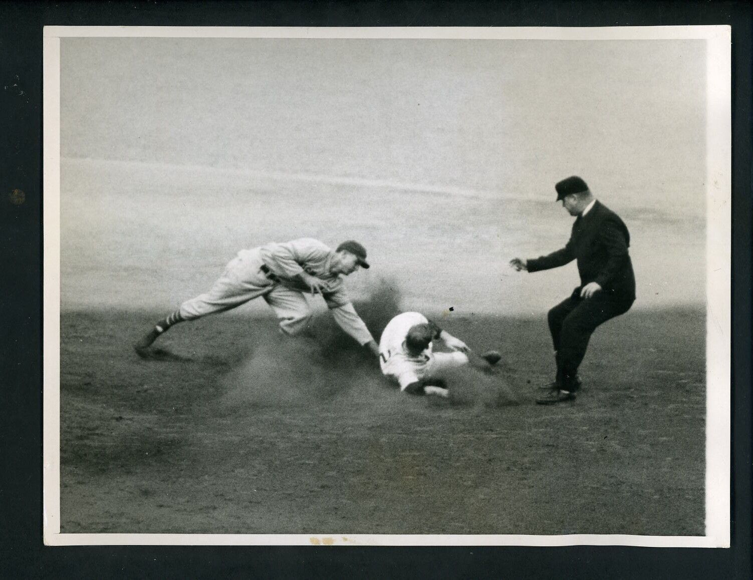 Red Rolfe Burgess Whitehead 1936 World Series Type 1 Press Photo Poster painting Yankees Giants