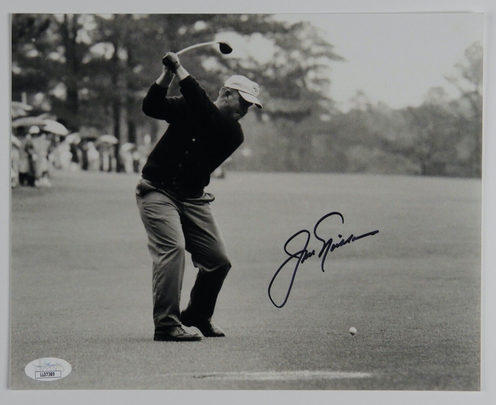 Jack Nicklaus JSA Autograph Signed 8 x 10 The Golden Bear Legendary Golfer