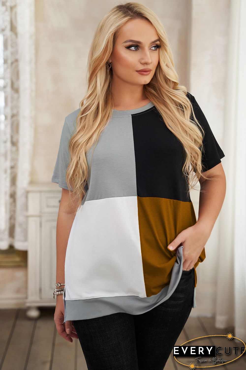 Khaki Plus Size Crew Neck Colorblock T-shirt