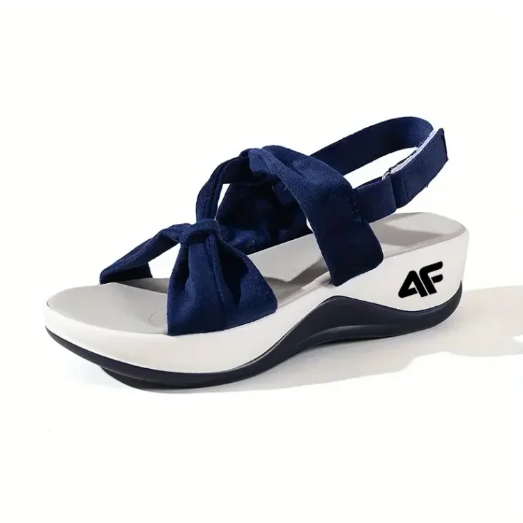 4F SZANDÁL VASTAG TALPPAL, KIFEJEZETTEN LAPOS LÁB KEZELÉSÉRE