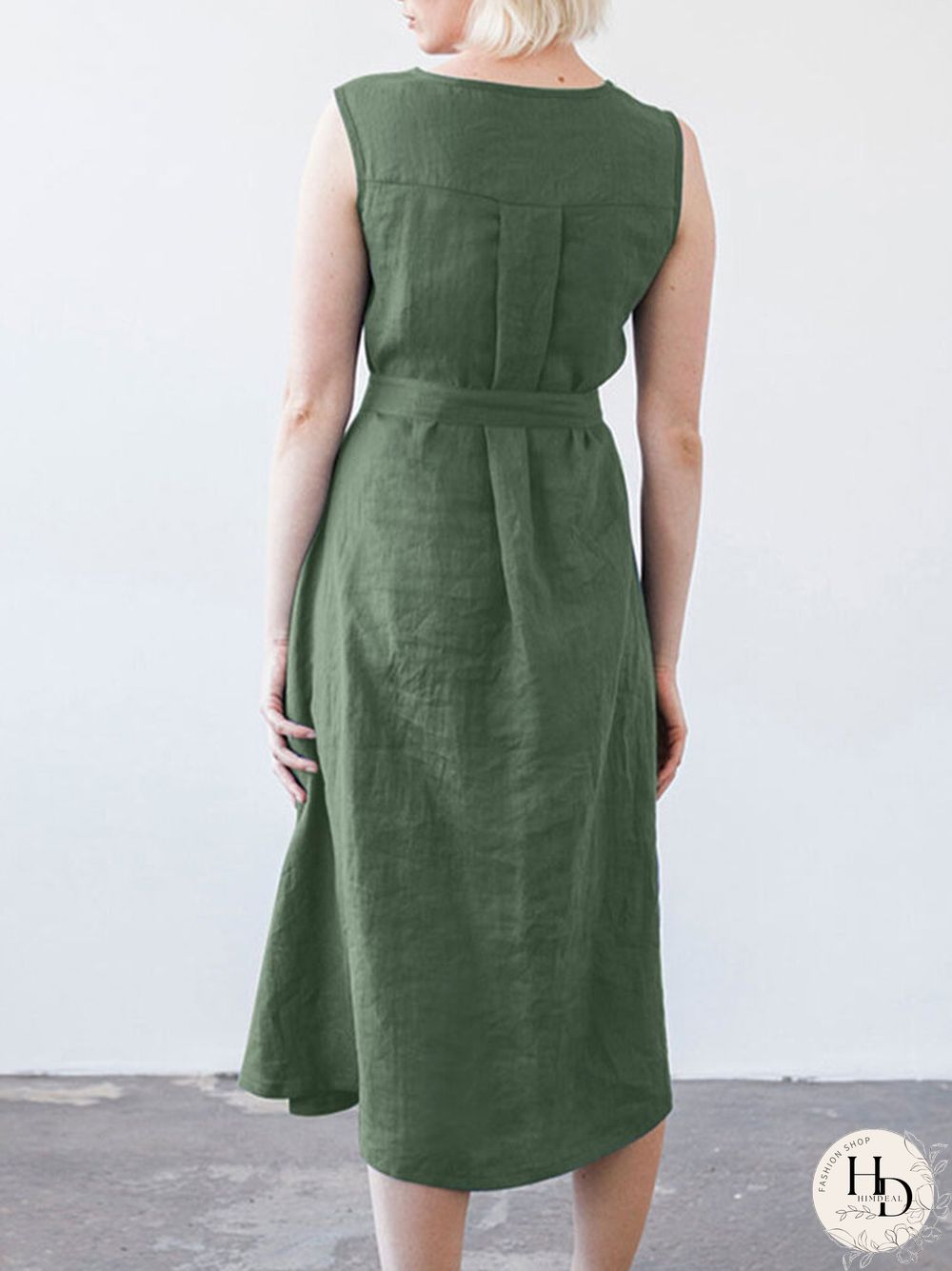Solid Sleeveless Pocket Crew Neck Dress with Belt