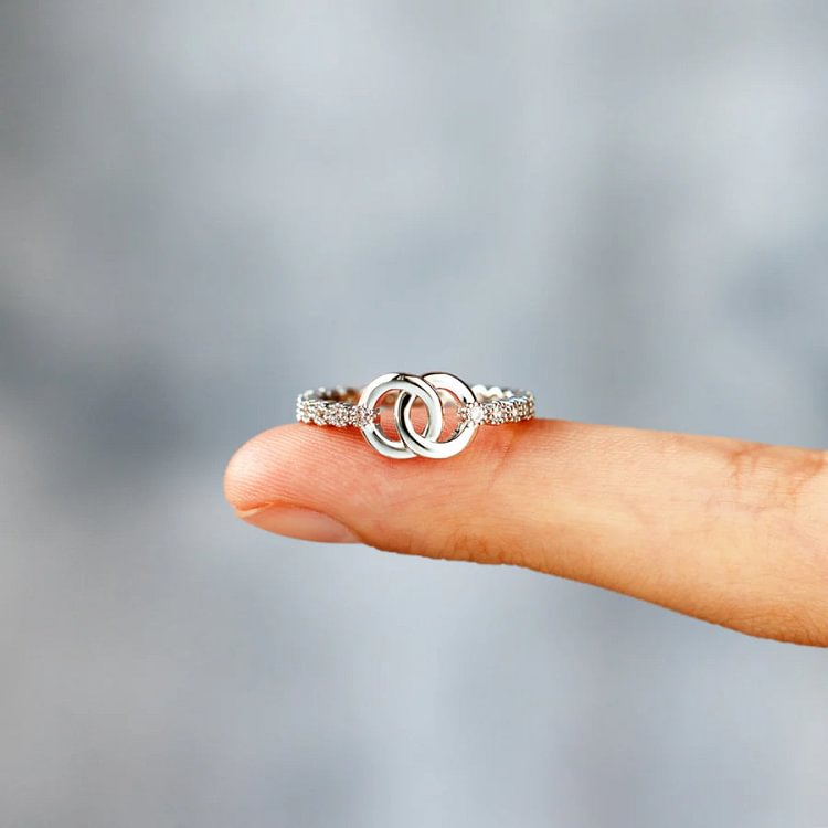 Mother & Daughter Forever Linked Ring