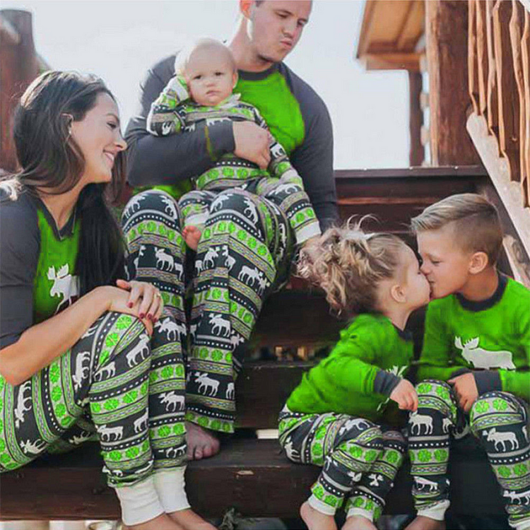 Christmas Elk Printed Green Parent-child Matching Pajama Set