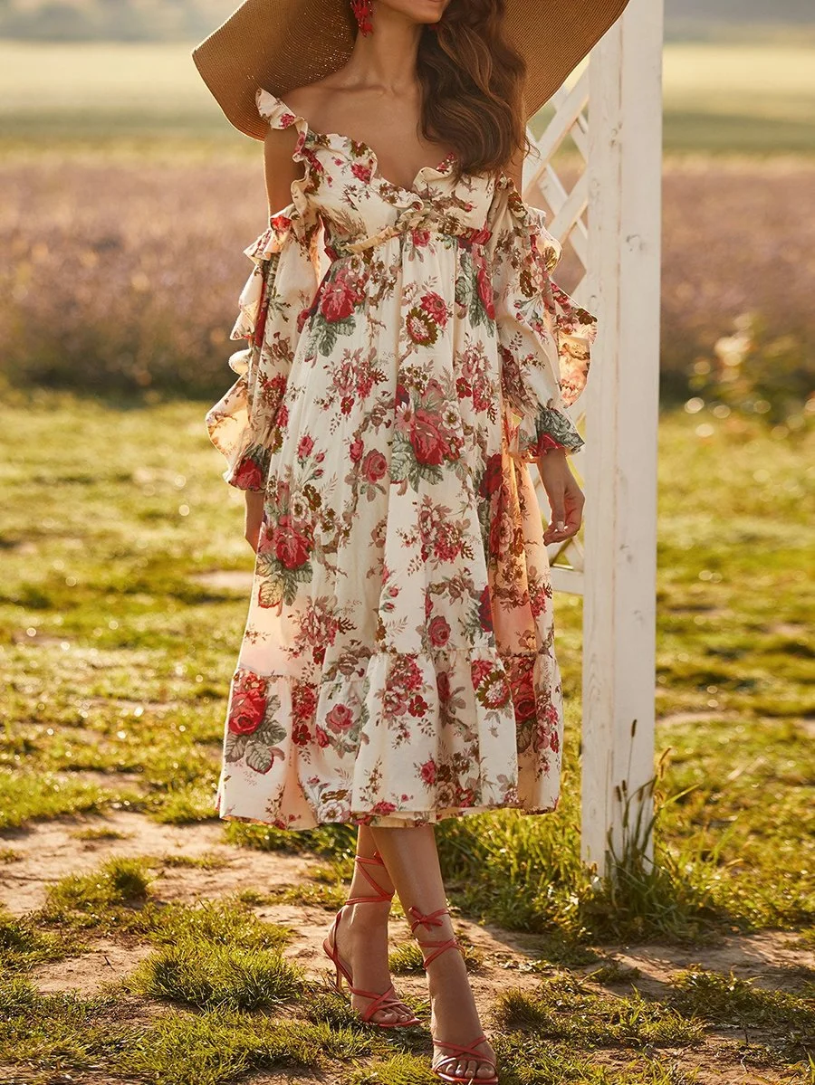 Floral dress with ruffles