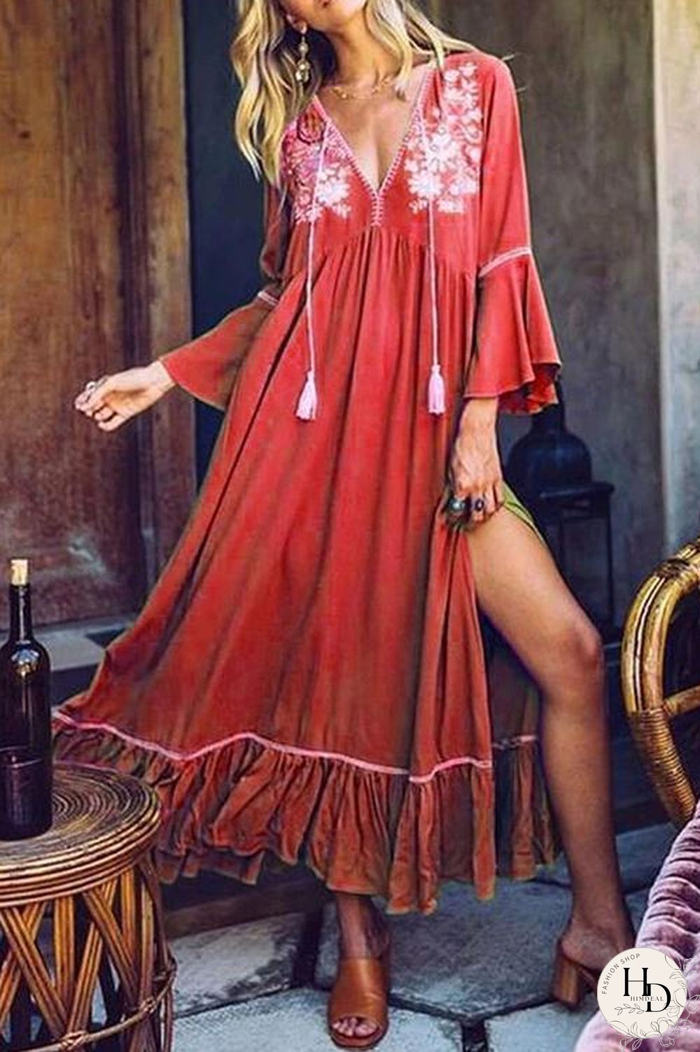 Embroidery Flares Sleeve Maxi Dress