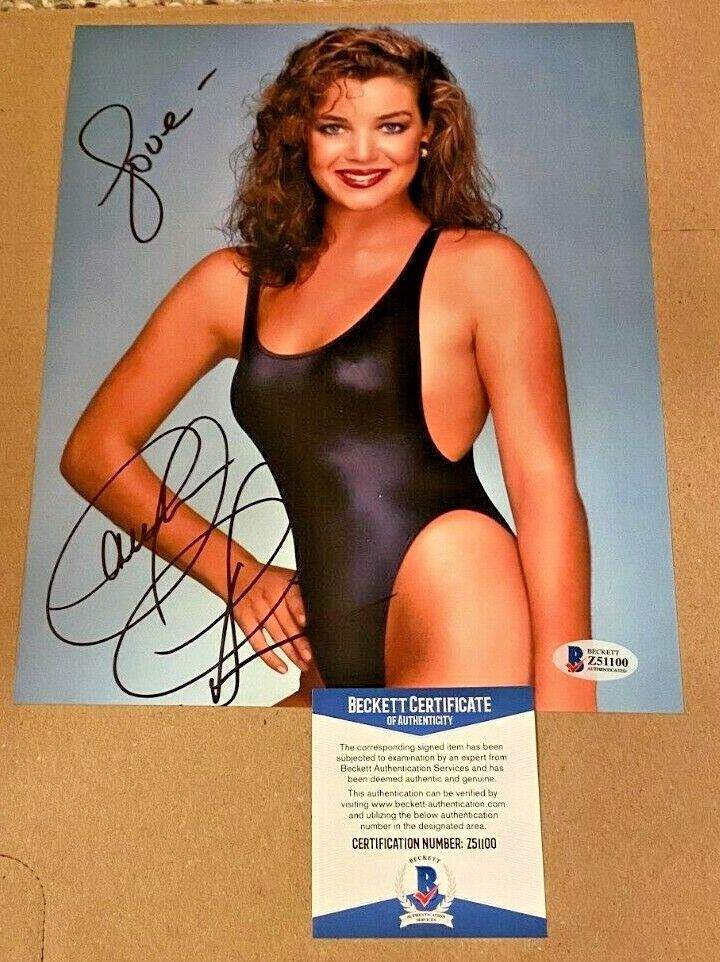 CLAUDIA CHRISTIAN SIGNED SUPER SEXY 8X10 Photo Poster painting BECKETT CERTIFIED #2