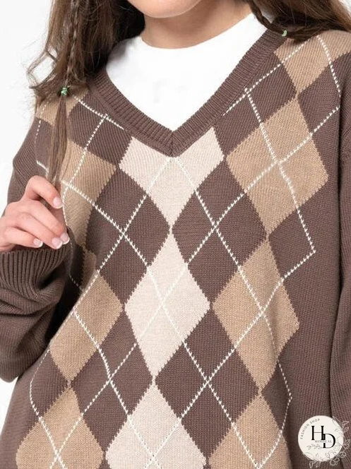 Geometric V-Neck Long Sleeve Sweater