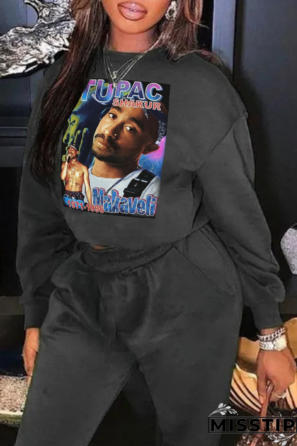 Black Vintage Print Letter O Neck Tops